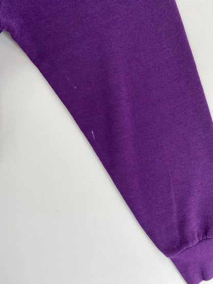 (XL) 90's Remake GUESS Vintage Sweatshirt / A0959S