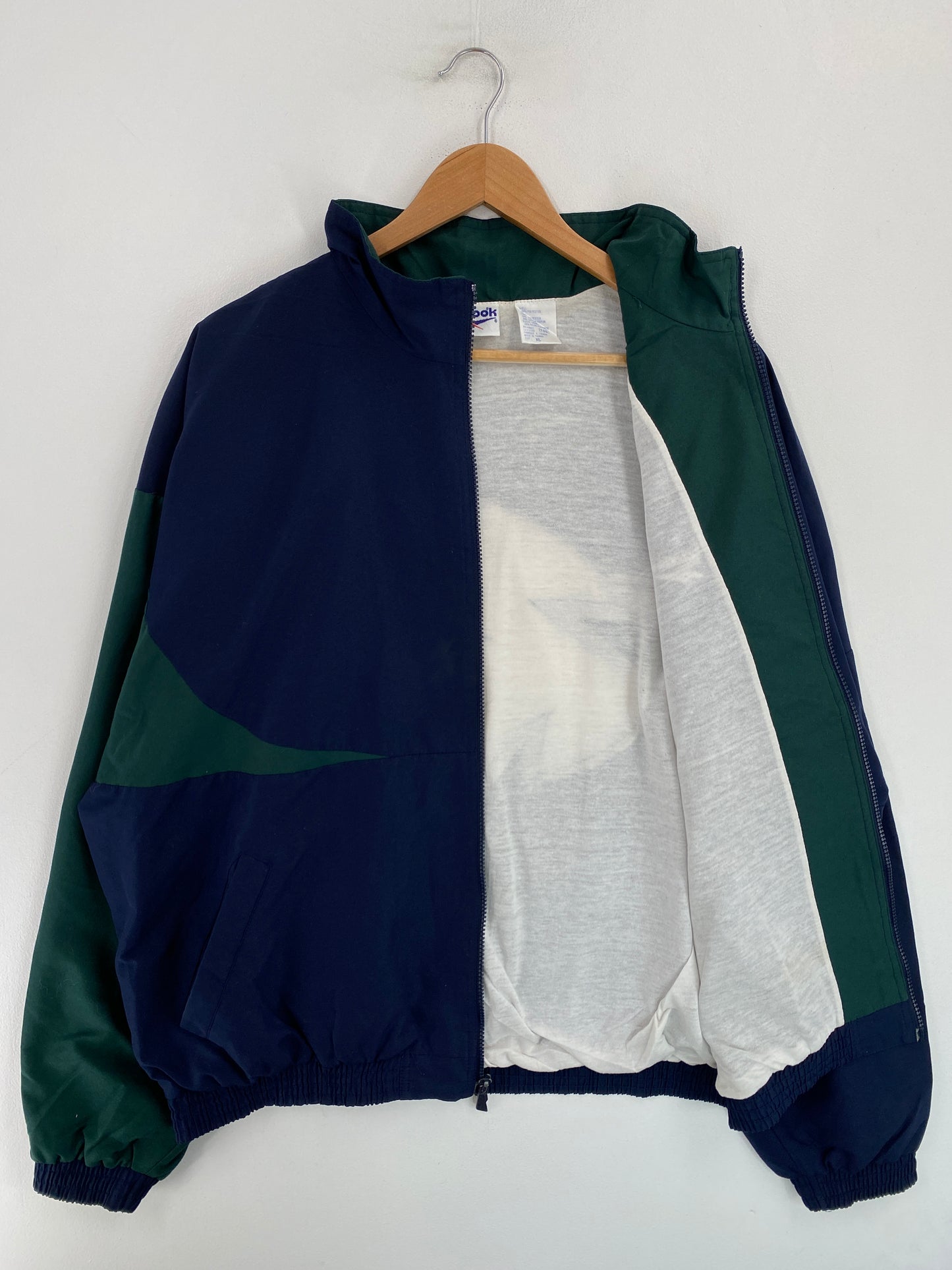 Vintage REEBOK Size XL Zip-up Nylon Jacket / G4550N