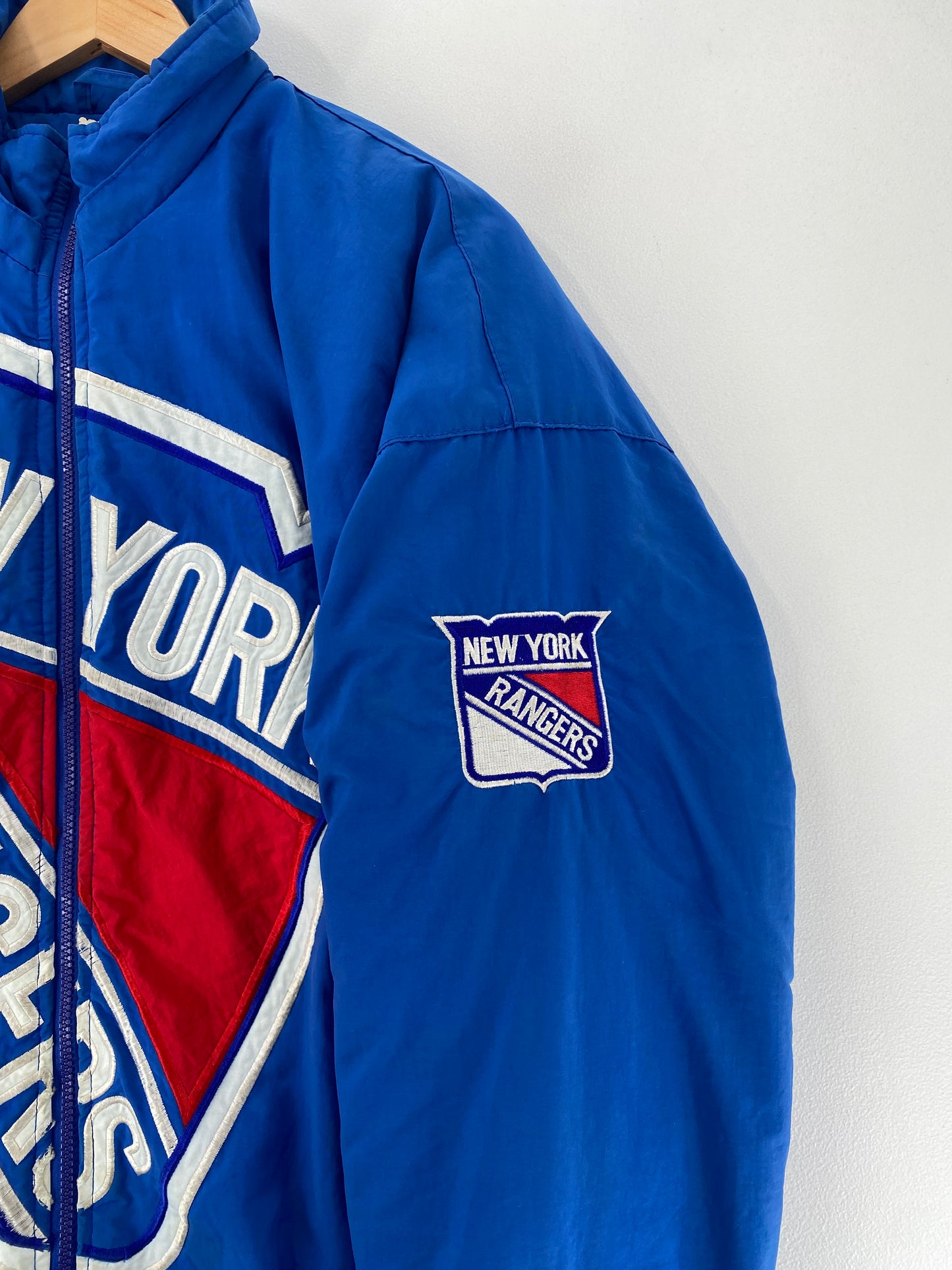 90’s STARTER x NEW YORK RANGERS Size M NHL Padded Nylon Jacket / F3174N