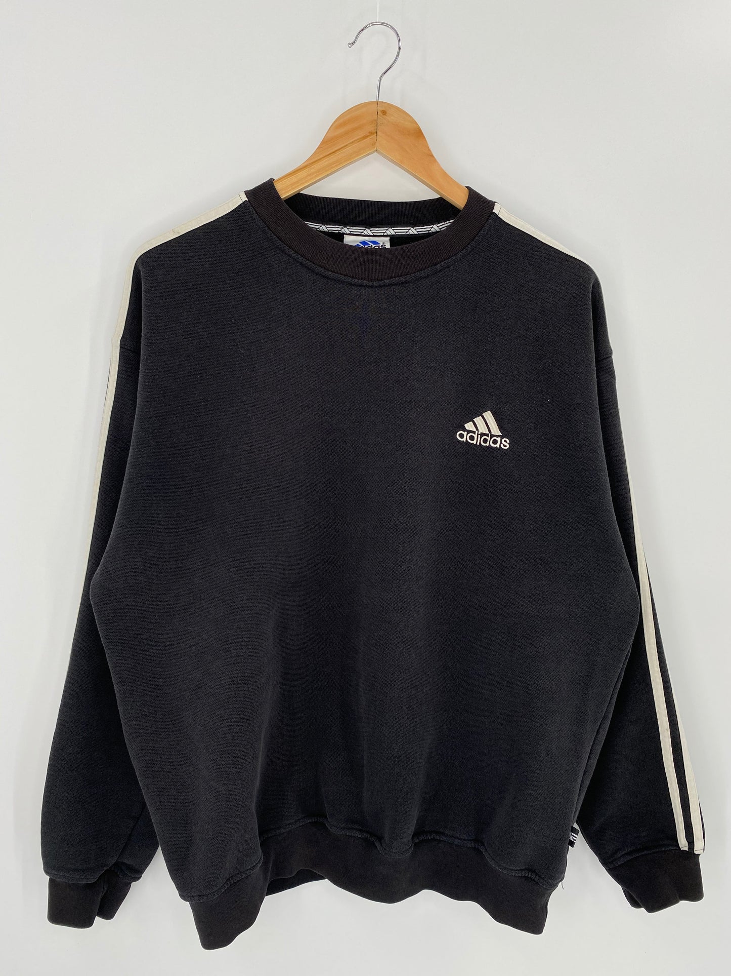 90’s ADIDAS Size Approx. L Vintage Sweat-shirt / F6190S