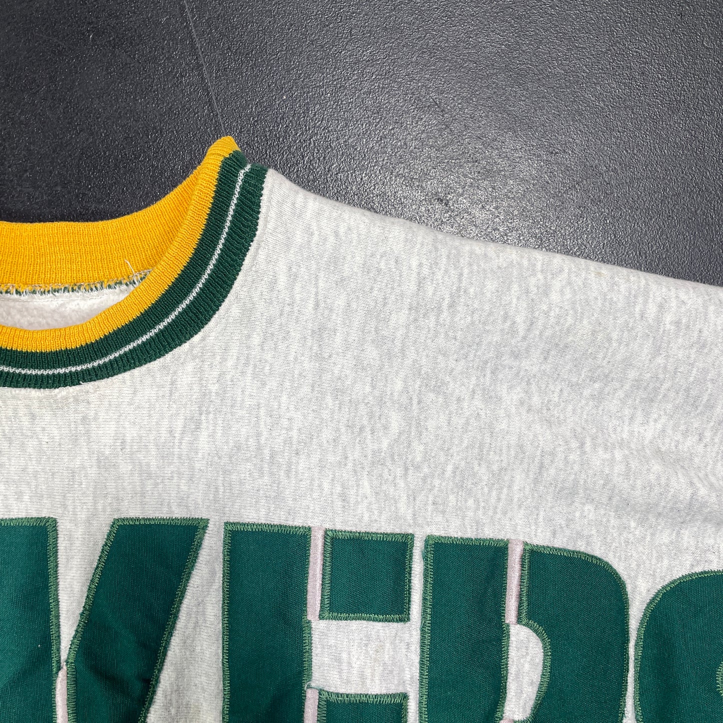 (L) 90’s GREEN BAY PACKERS Vintage NFL Sweatshirt / A1540S