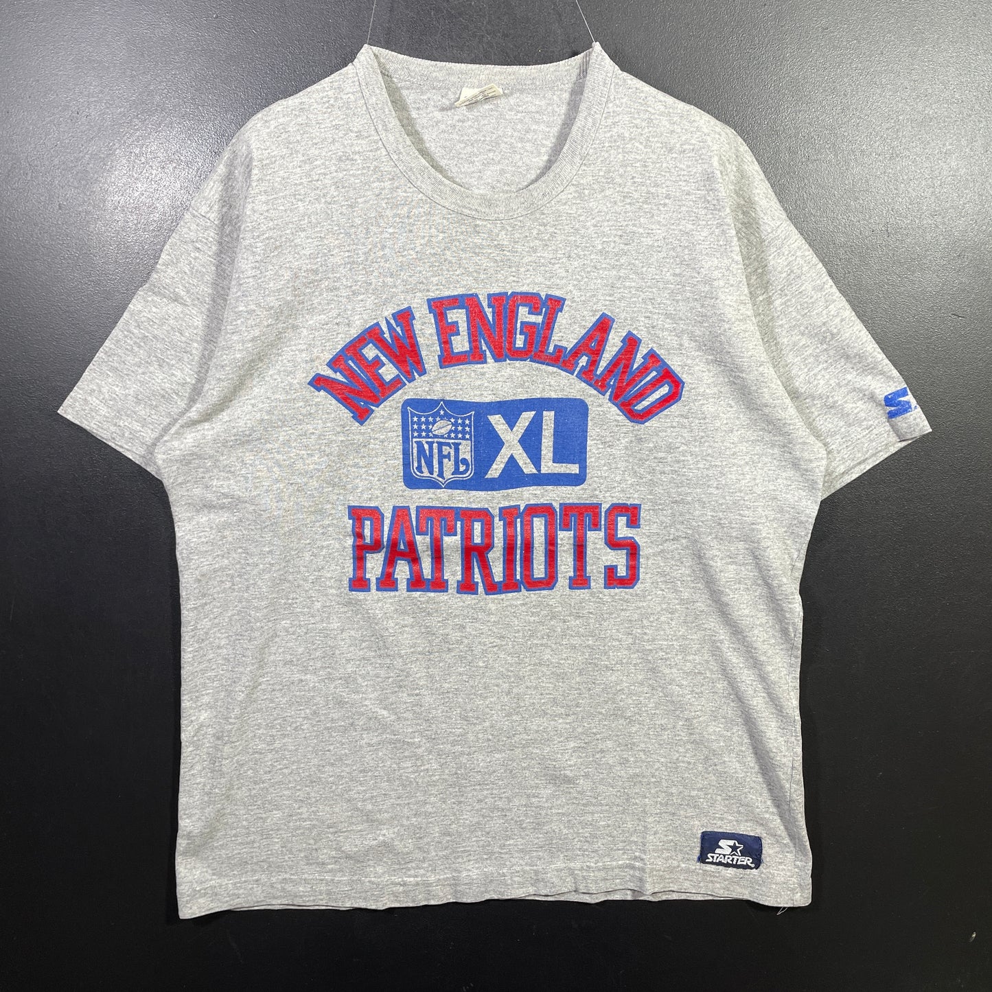(XL) 90's STARTER x NEW ENGLAND PATRIOTS Vintage NFL T-Shirt / A0855T