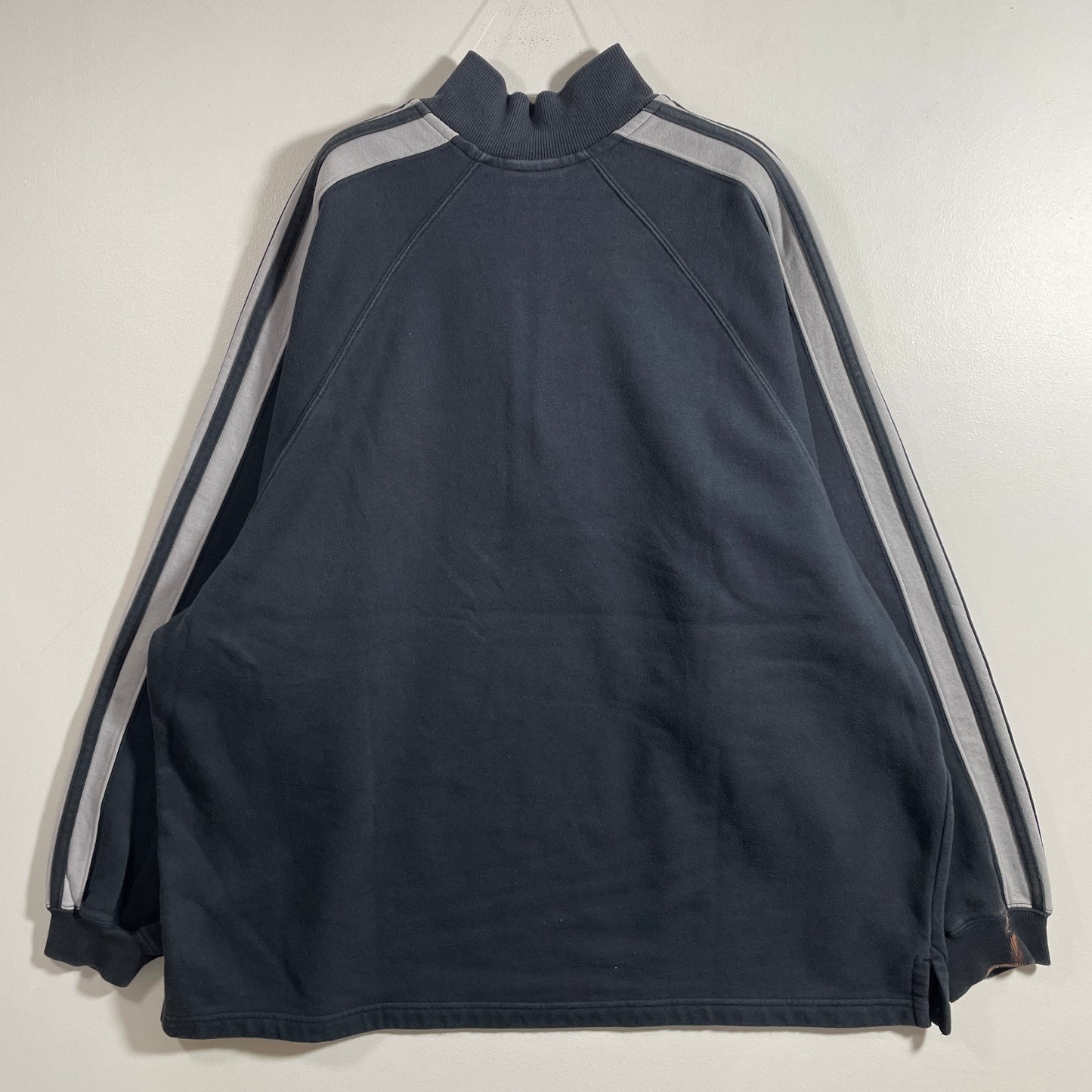 (XL) 90’s ADIDAS Vintage Half Zip-up Sweatshirt / A1281S