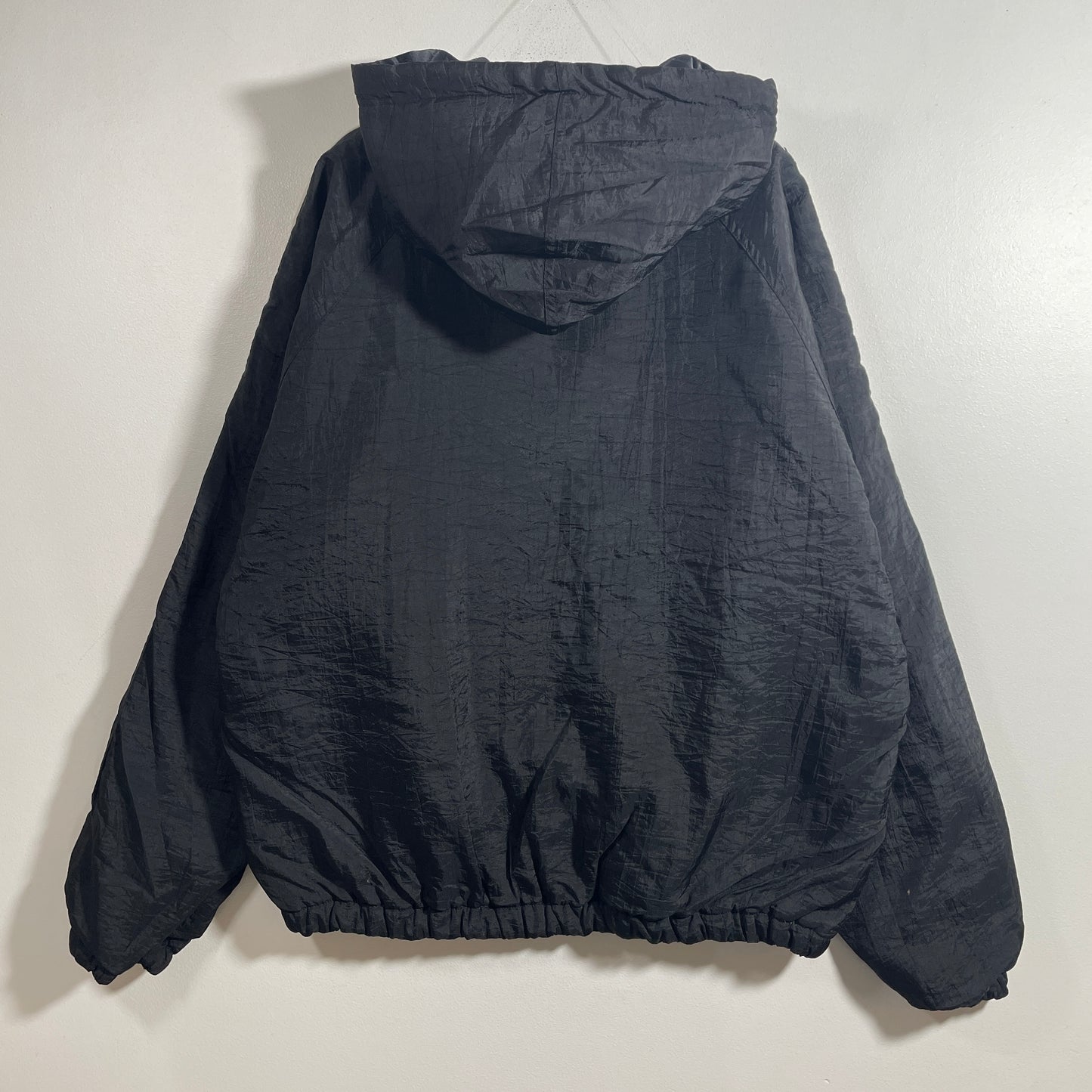 (M) 90’s REEBOK Vintage Padded Nylon Jacket / A1306N