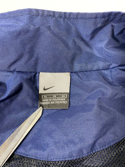 .00' NIKE Size XL Vintage Nylon Jacket / E7670N