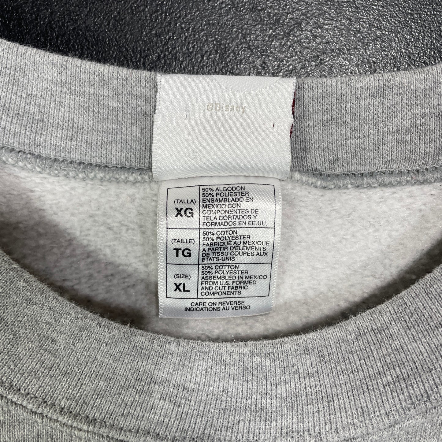 (XL) 00' DISNEY MICKEY Vintage Sweatshirt / A1577S