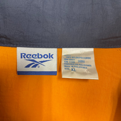 (XL) 00’ REEBOK Vintage Nylon Jacket / A1547N