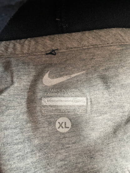 Vintage NIKE Size XL Hoodie Sweat-Shirt / F3363S