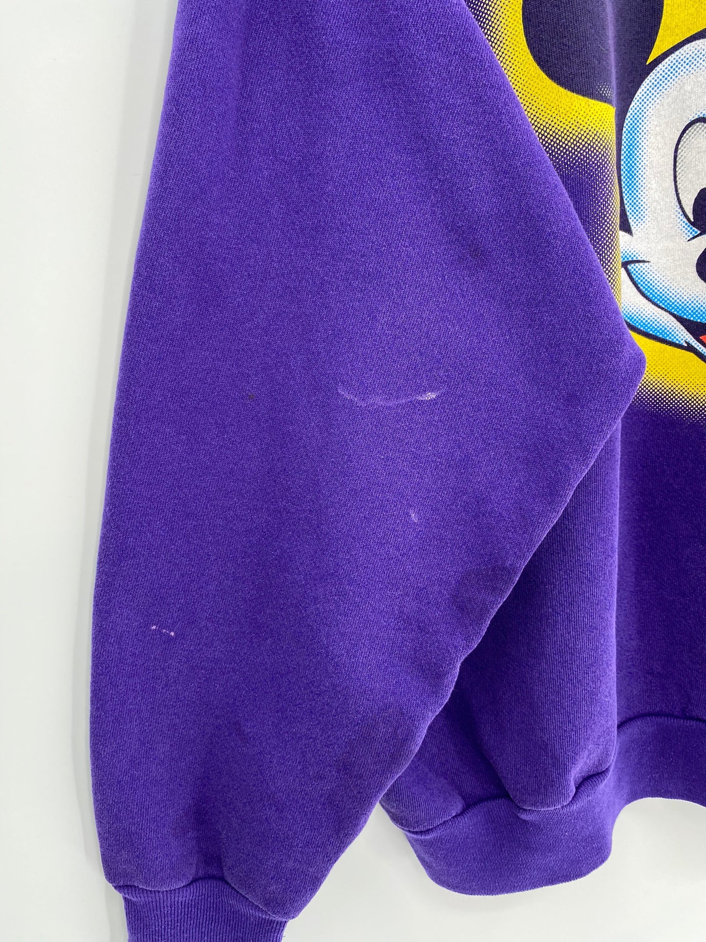 (L) 90’s DISNEY MICKEY Sweat-shirt / A0491S