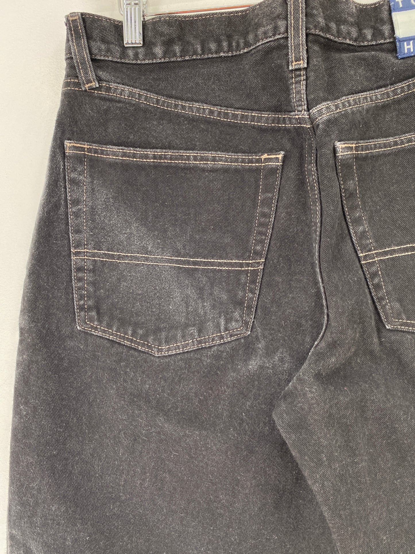90’s TOMMY JEANS Size W32 x L11.5 Denim Shorts / F9911P