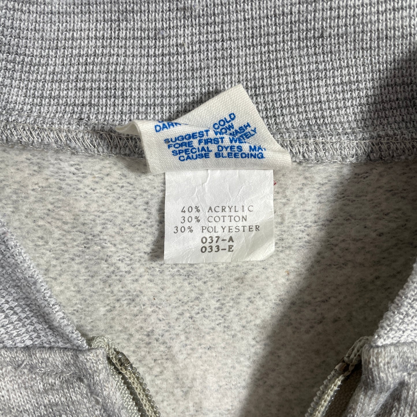 (L) 80’s ADIDAS Vintage Zip-Up Sweatshirt / A1185S