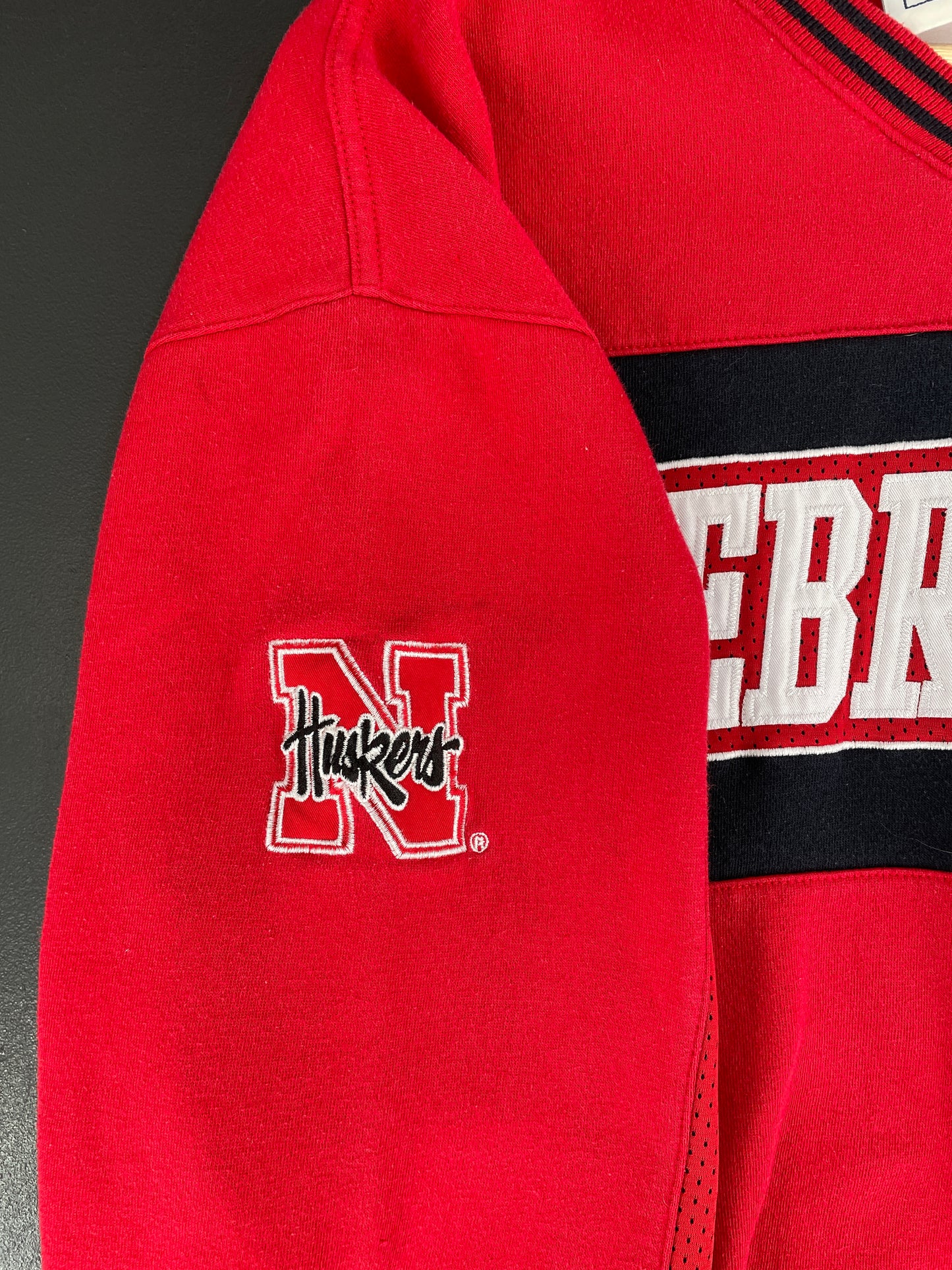 Vintage NEBRASKA HUSKERS Size L College Sweat-shirt / F3743S