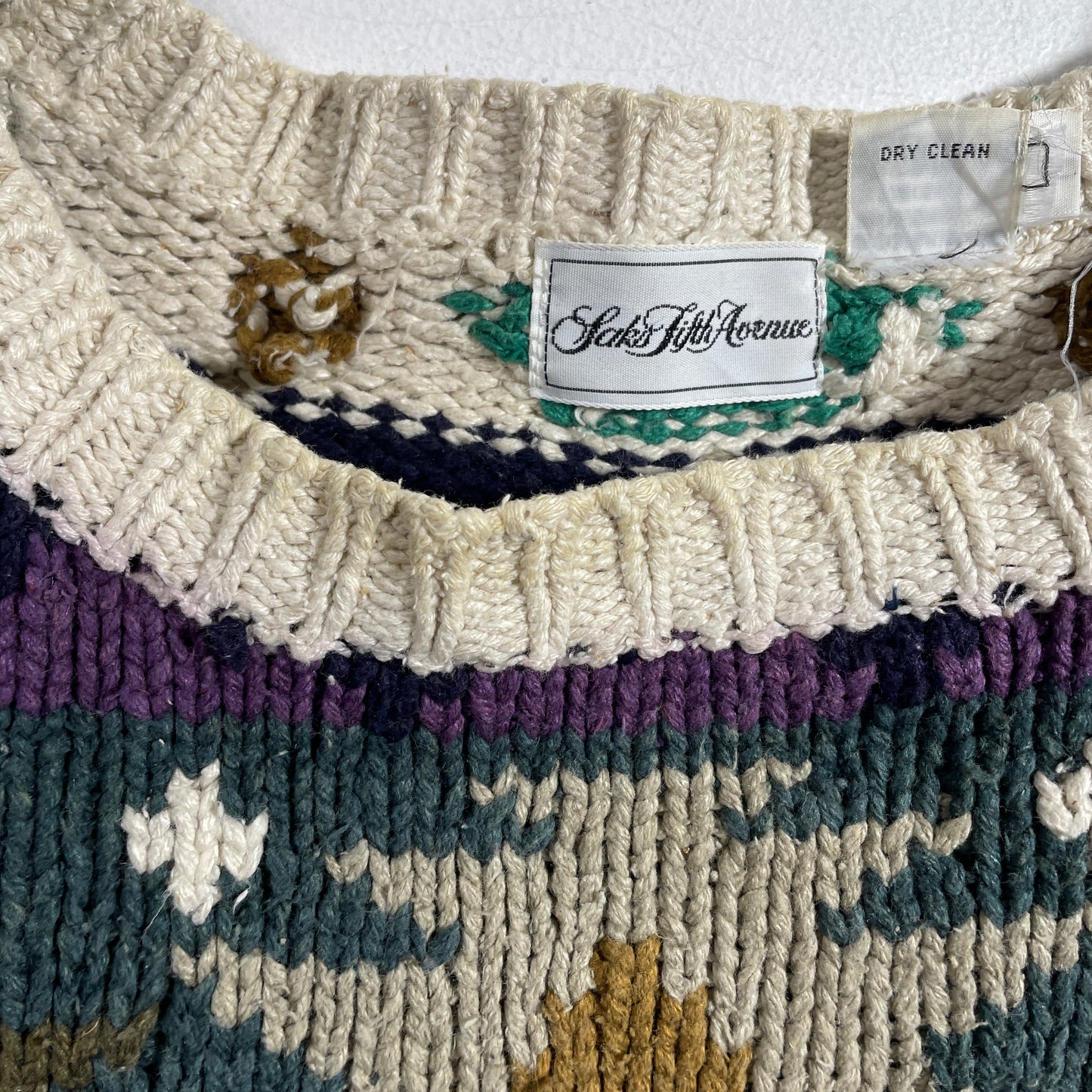 (L) Vintage SAKS FIFTH AVENUE Wool Knit Sweater / A1259K