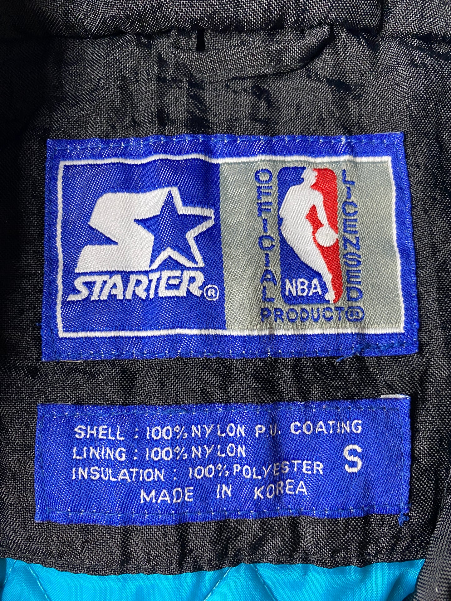 .90’s STARTER x CHARLOTTE HORNETS Size S NBA Padded Nylon Jacket / F3173N