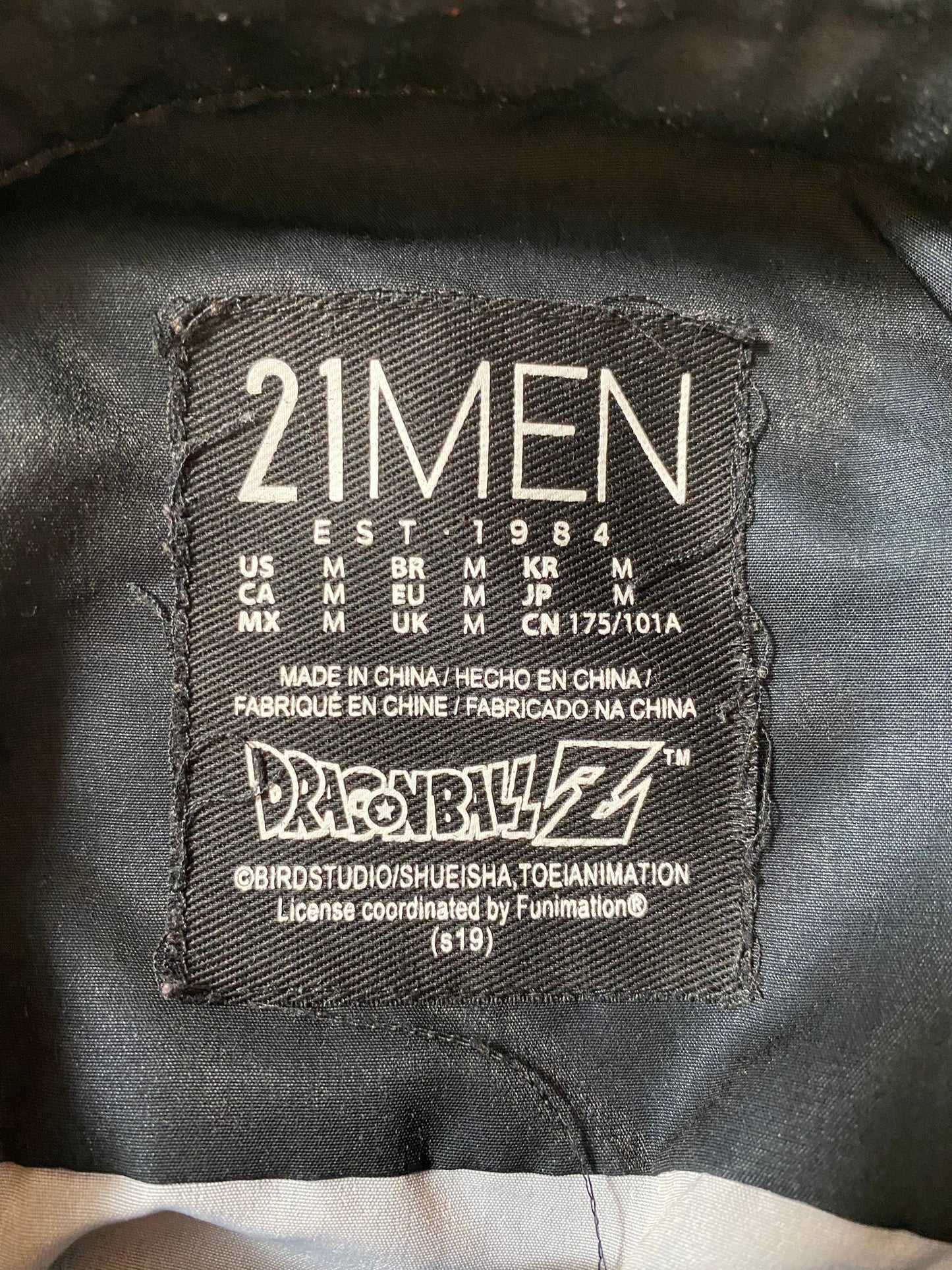 Vintage DRAGON BALL Z Size M Vintage Down Button T- Shirt / E7958B