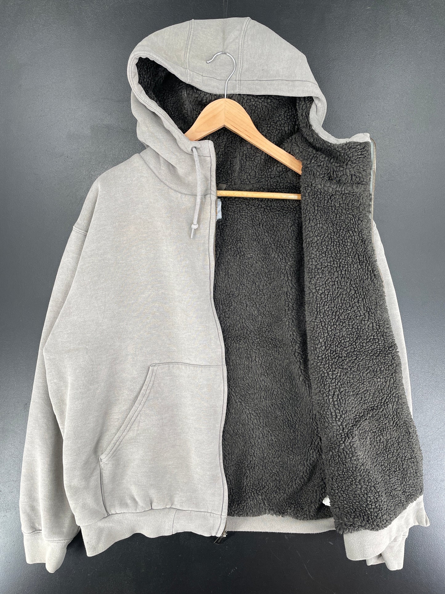 Vintage CARHARTT Size L Zip-up Hoodie Sweat Shirt / G669S