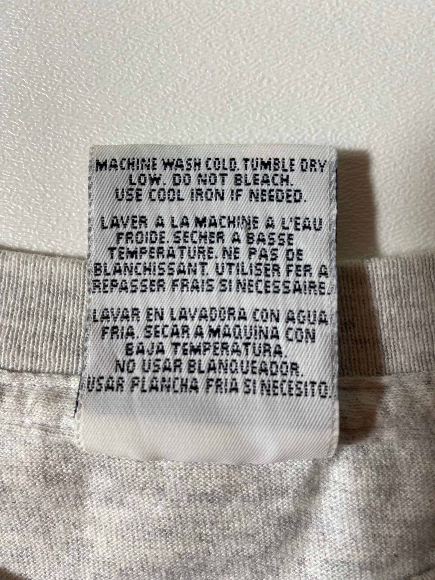 (L) 90’s ADIDAS Vintage T-shirt / A0958T