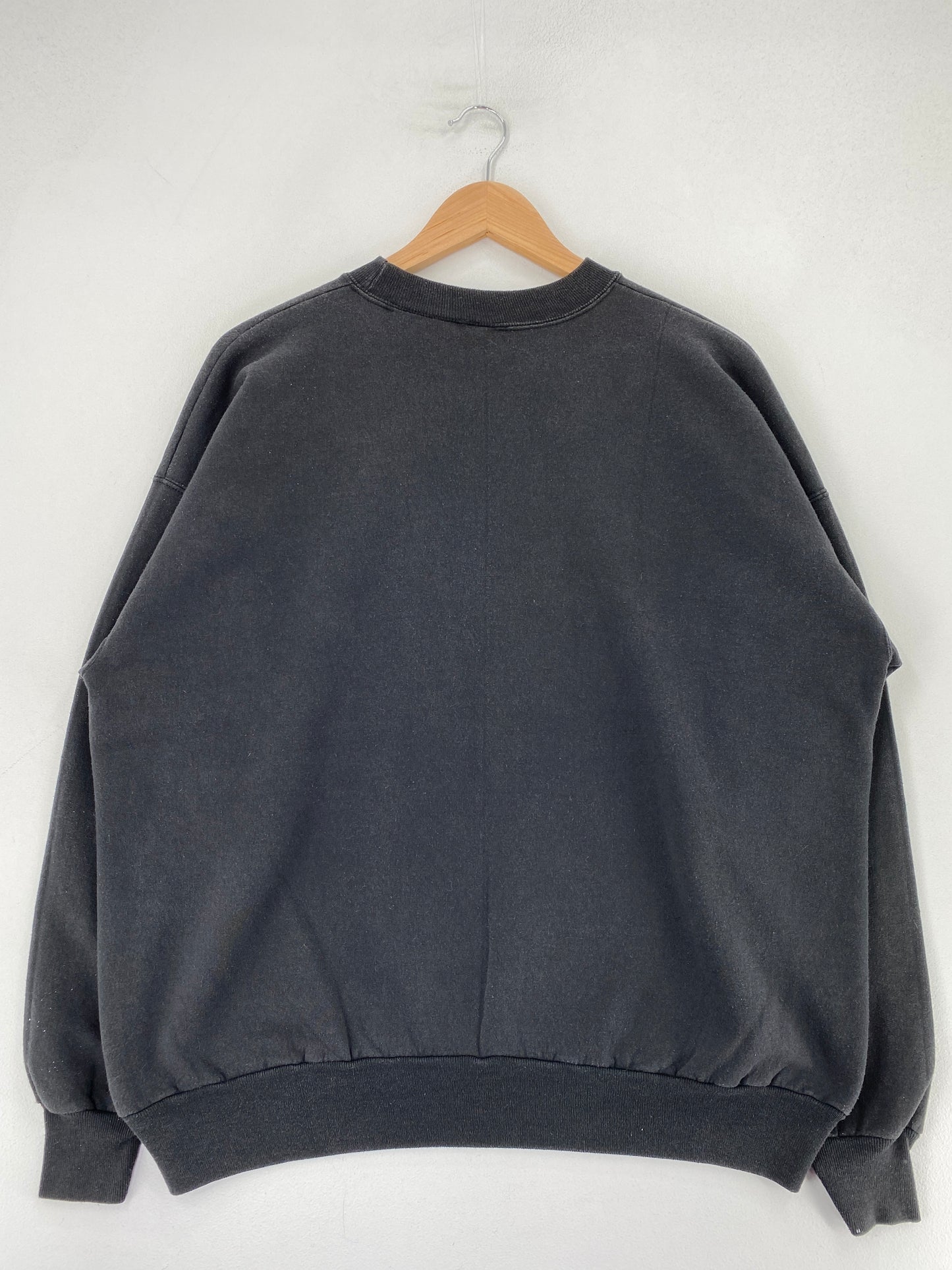 90’s CHICAGO BULLS Size No Tag (Approx.L) NBA Sweat-Shirt / F9337S