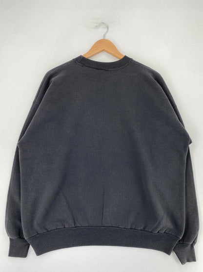 90’s CHICAGO BULLS Size No Tag (Approx.L) NBA Sweat-Shirt / F9337S