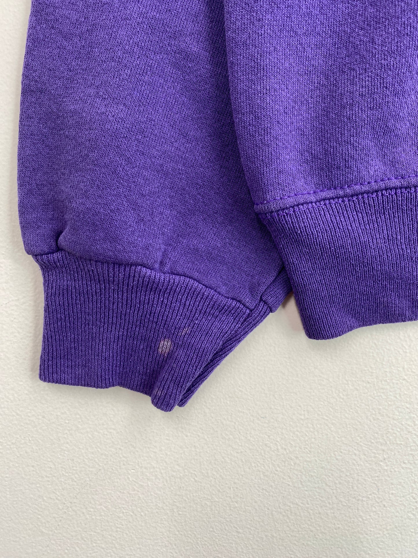 90's GUESS Size No Tag (Approx. L) Vintage Sweat-shirt / G7245S