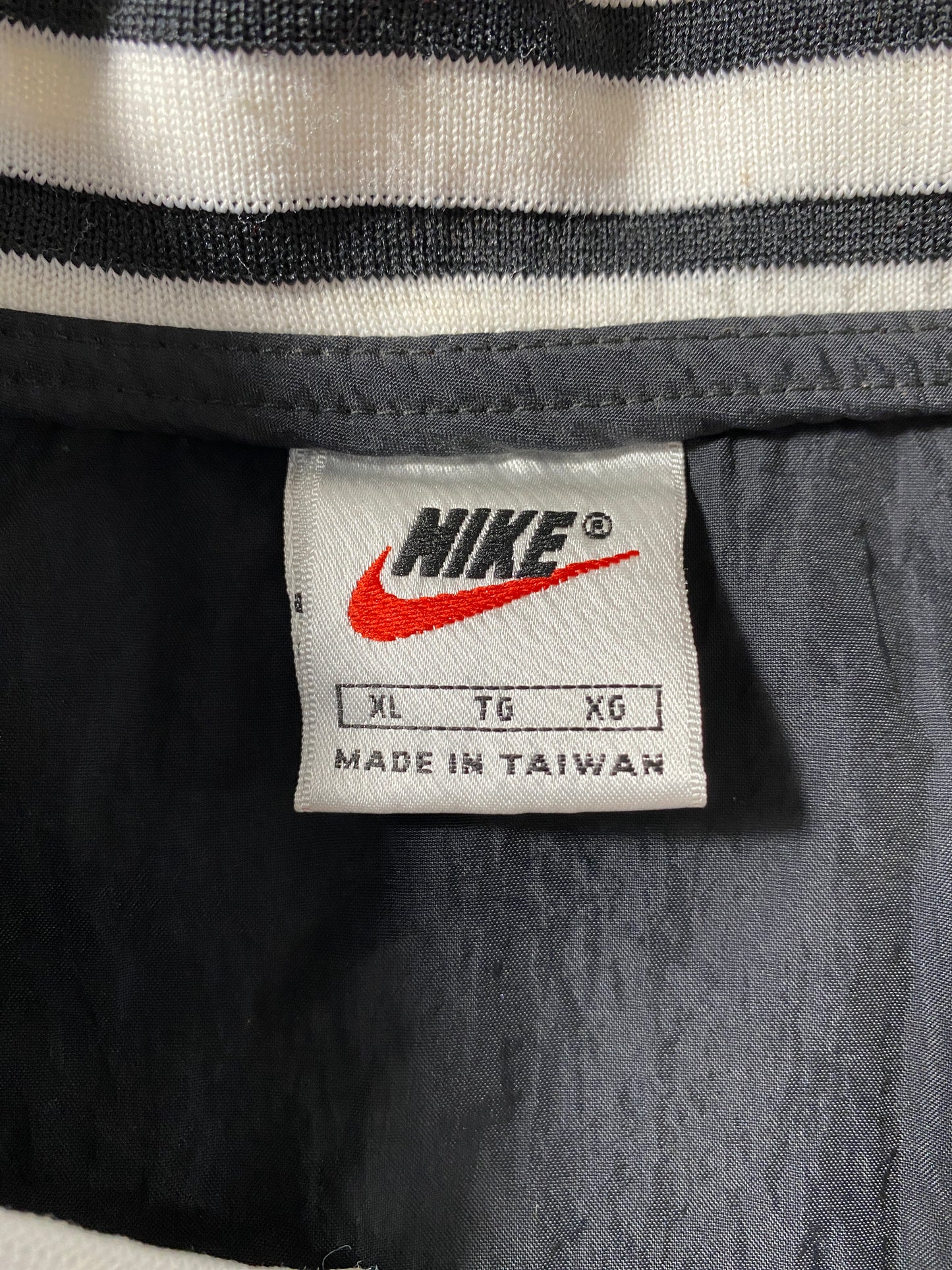 90’s NIKE Size XL Vintage Nylon Jacket/ F3226N