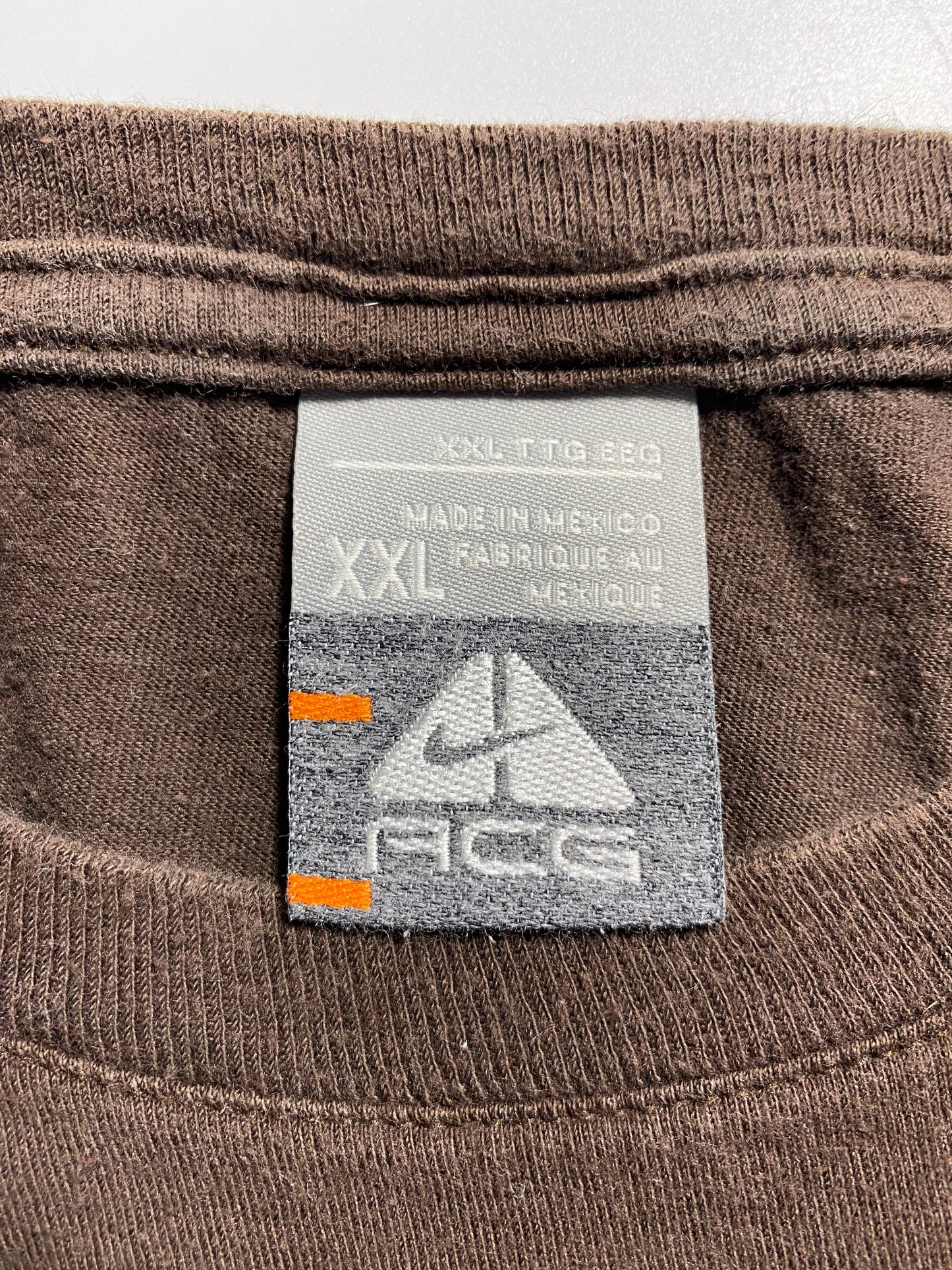 00’ NIKE ACG Size XXL Vintage T-Shirt / G7258T
