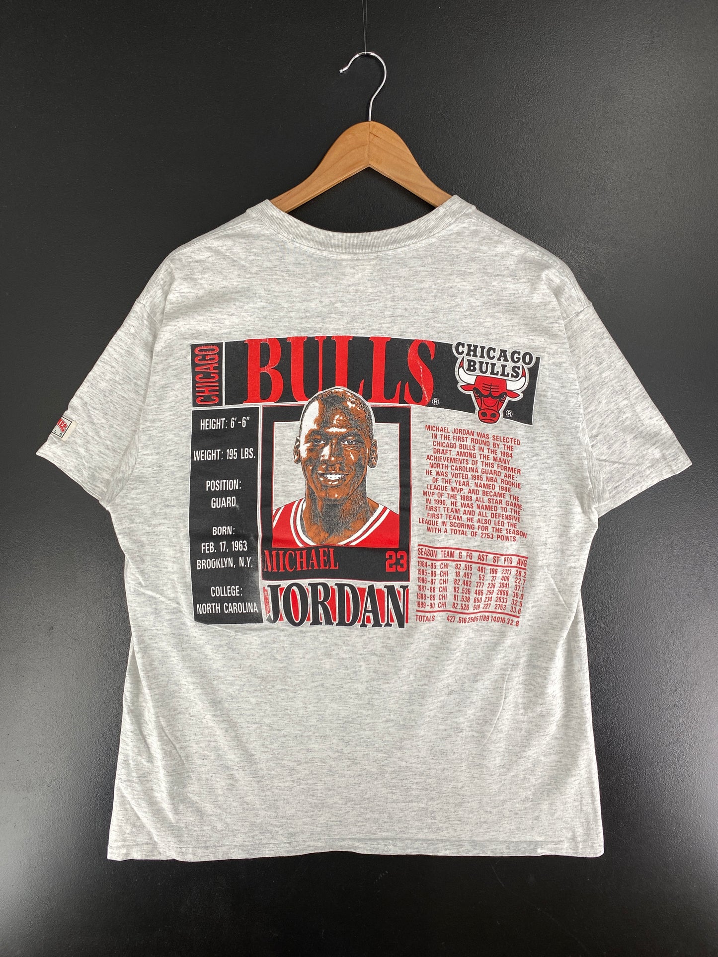90's MICHAEL JORDAN CHICAGO BULLS Made in USA Size XL Vintage T-shirt / F4386T