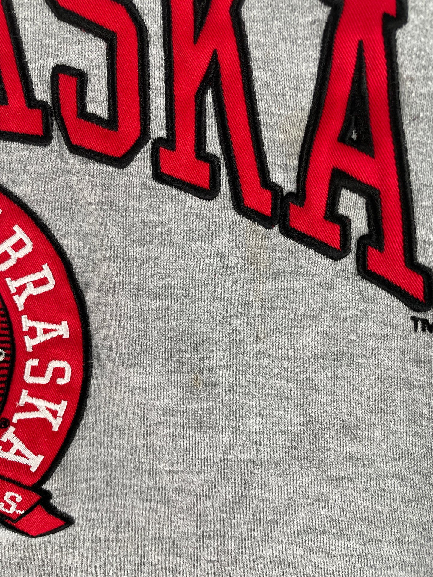 Vintage NEBRASKA HUSKERS Size L College Sweat-Shirt / F7341S