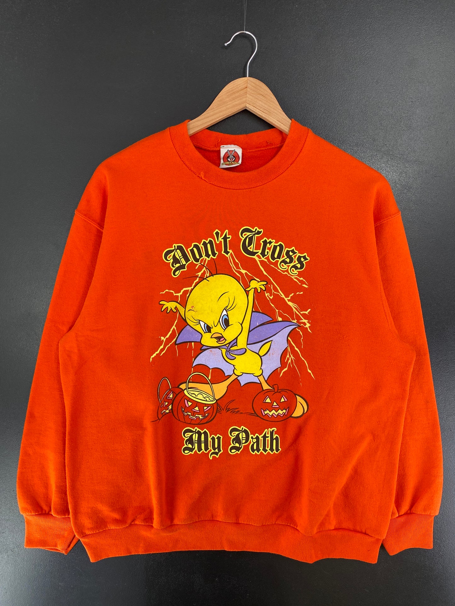 .90's LOONEY TUNES  Size No Tag (Approx.L) Vintage Sweat- Shirt / G3955S