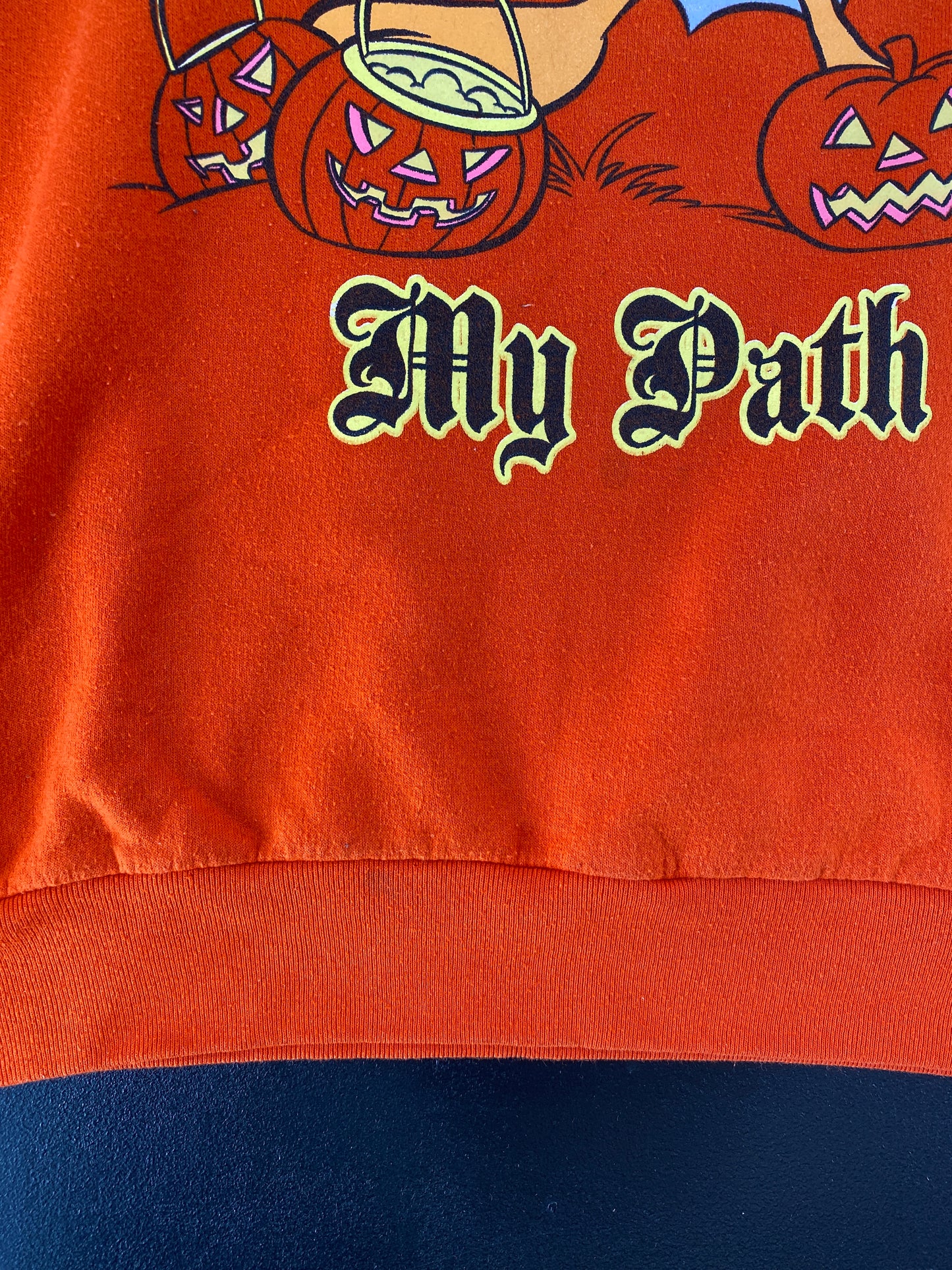 .90's LOONEY TUNES  Size No Tag (Approx.L) Vintage Sweat- Shirt / G3955S