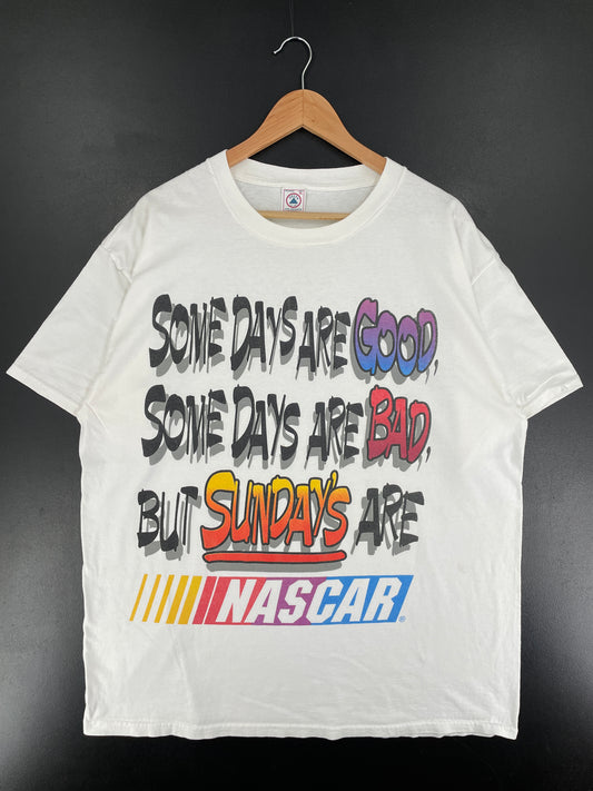 Vintage NASCAR Size XL Racing T-Shirt / G3530T