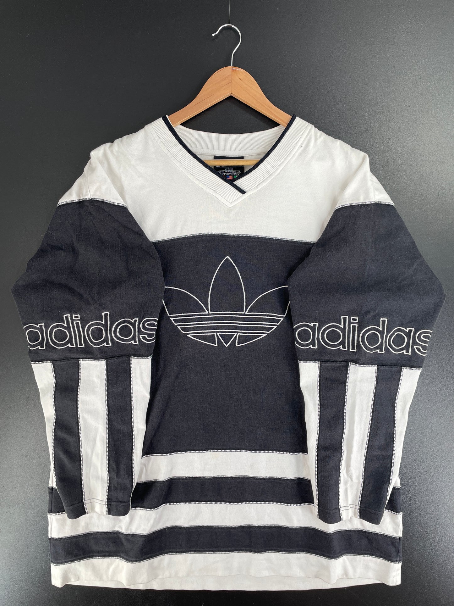 90's ADIDAS Size L Vintage Long sleeve T-shirt / F8584S