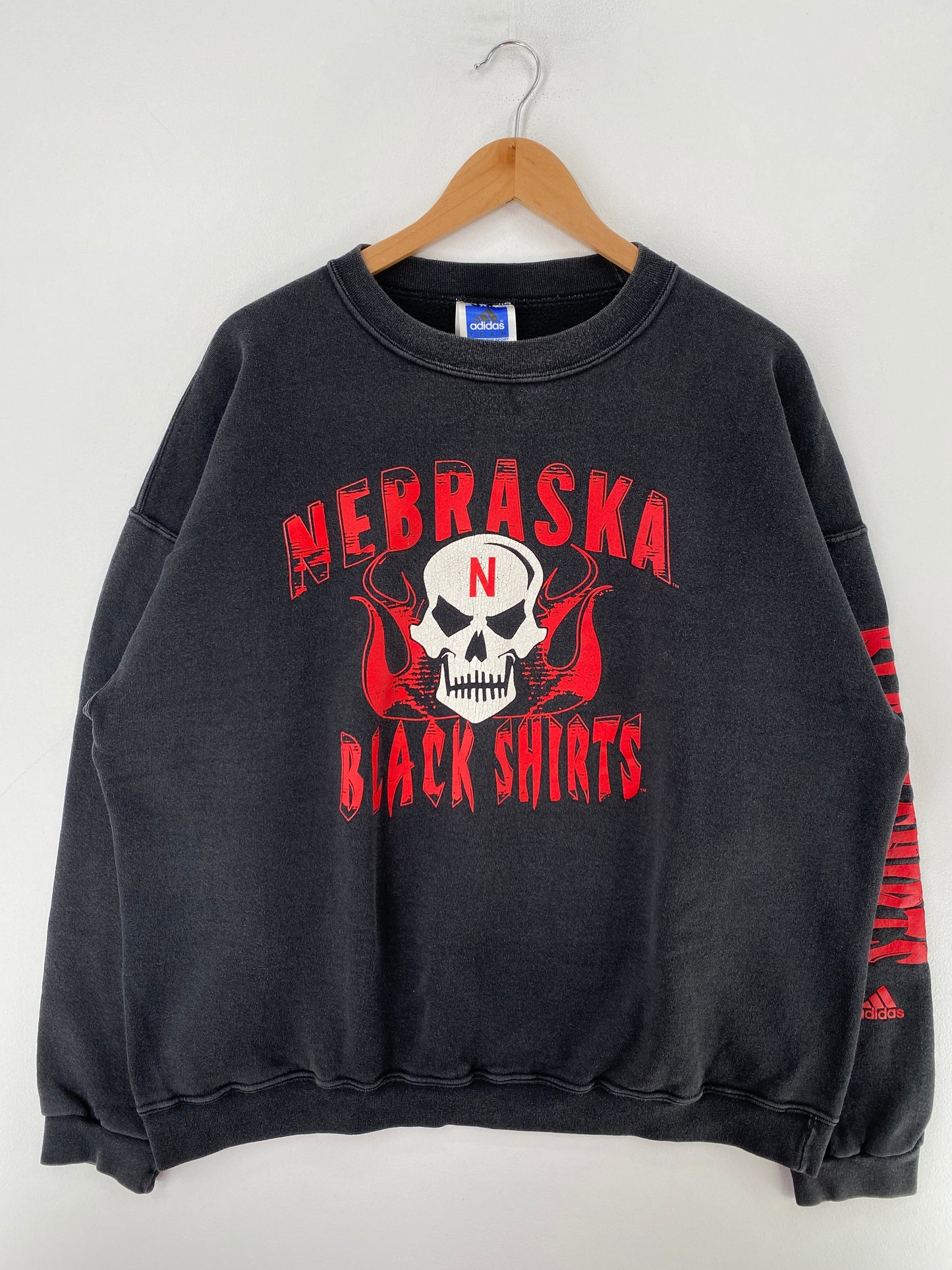 Vintage ADIDAS X NEBRASKA BLACK SHIRTS  Size XL College Sweat-shirt / G4060S