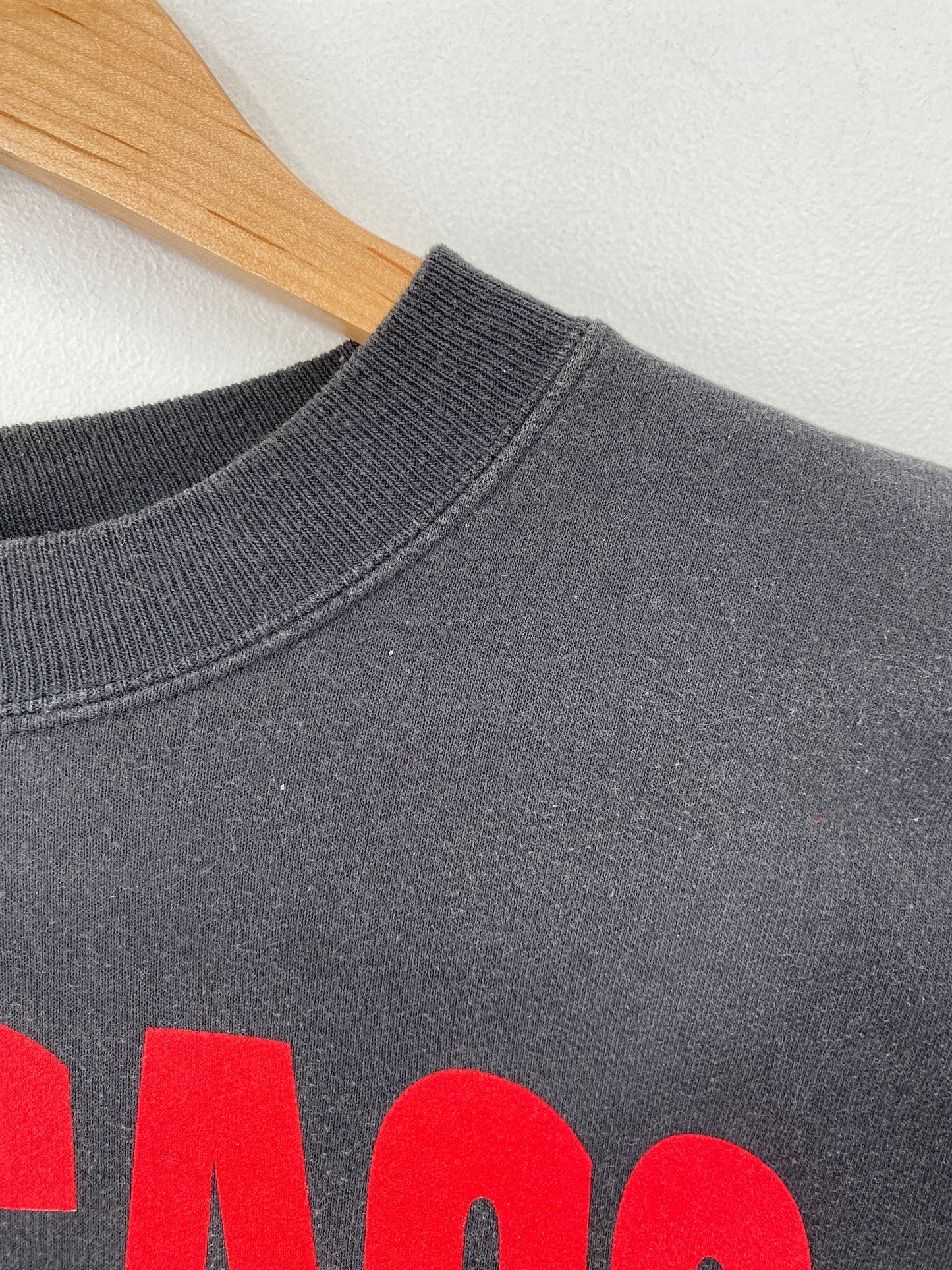 90’s CHICAGO BULLS Size No Tag (Approx.L) NBA Sweat-Shirt / F9337S