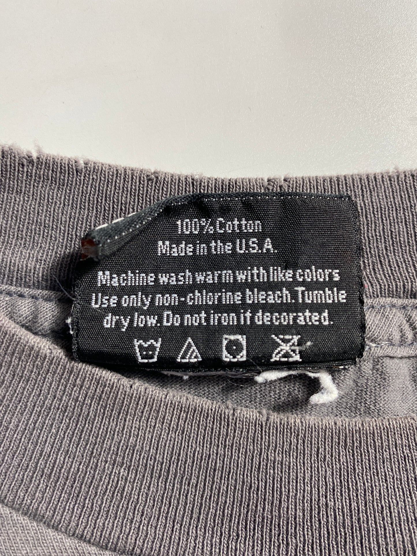 90's WORLD INDUSTRIES Made in USA Size XL Vintage T-Shirts / F9789T