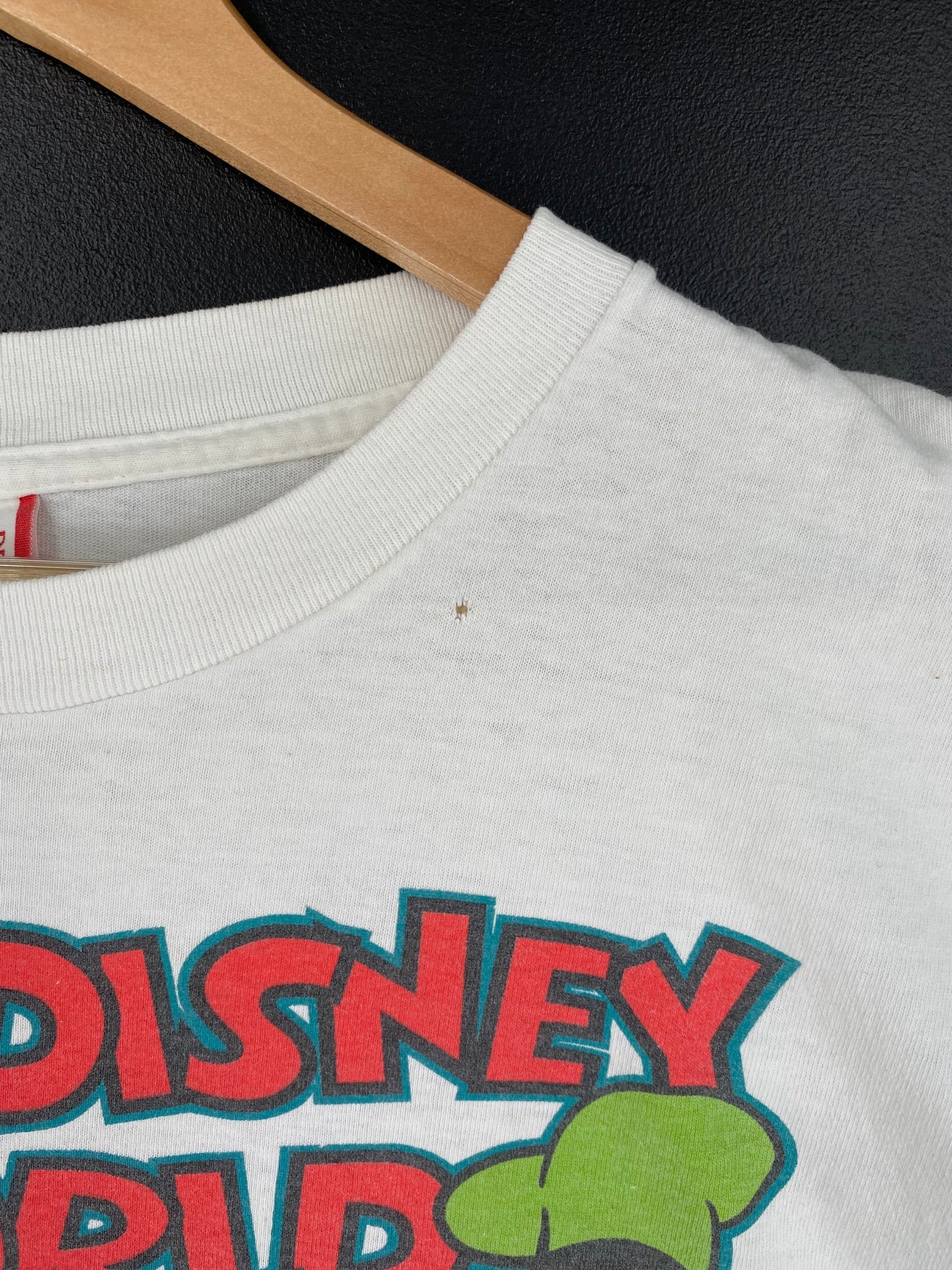 90's DISNEY MICKEY AND FRIENDS Made in USA Size L-XL Vintage T-shirts / E8648T