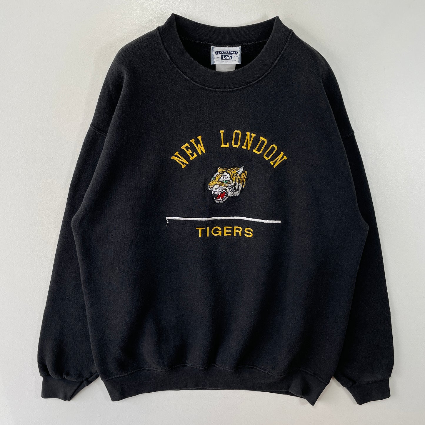 (L) 90’s NEW LONDON TIGERS Sweat-Shirt / A0168S
