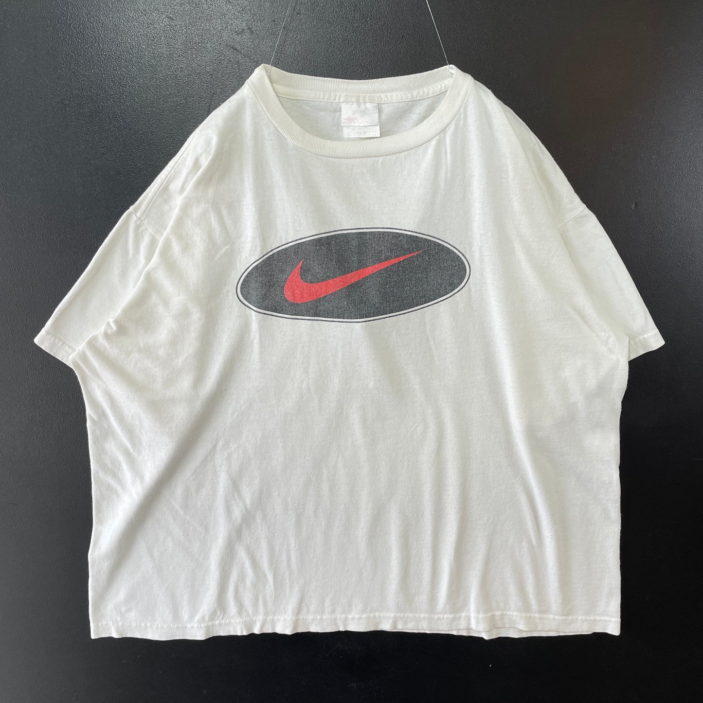(L) 90’s NIKE T-shirt / A0154T