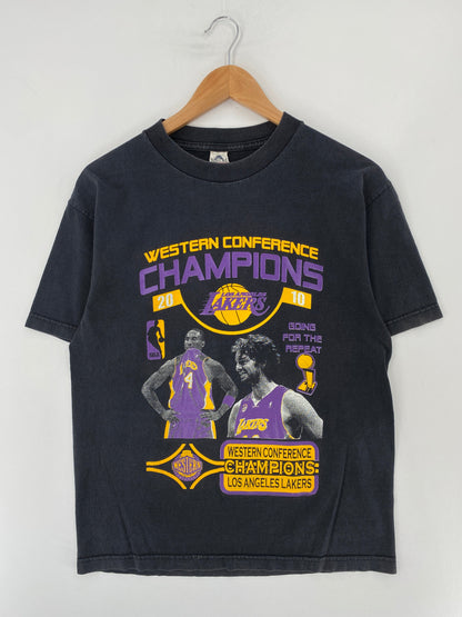 2010 LOS ANGELES LAKERS Size M Vintage NBA T-Shirt / F1082T