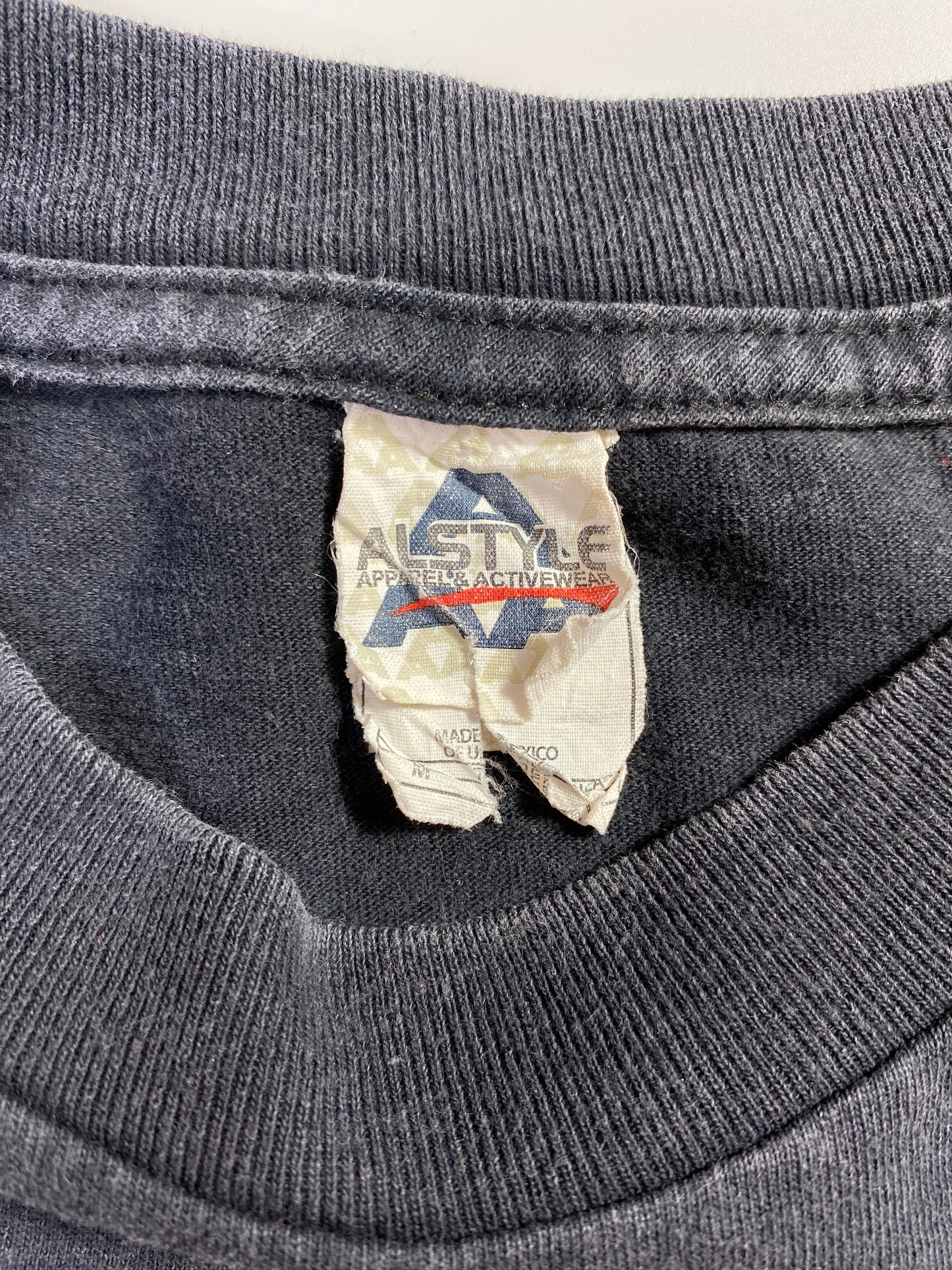 2010 LOS ANGELES LAKERS Size M Vintage NBA T-Shirt / F1082T