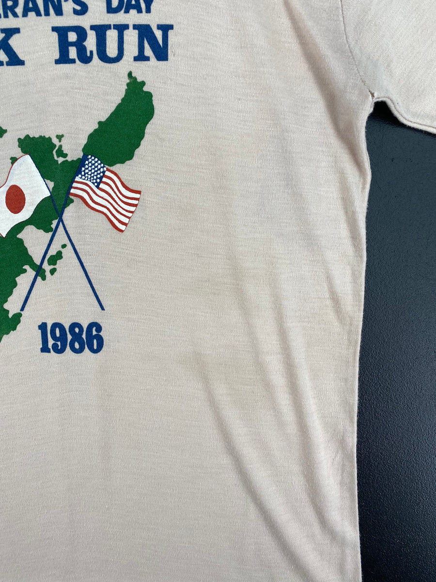 .1986 NMCB-3 VETERAN'S DAY RUN Size No Tag (Approx.M) T-shirts / E8024T