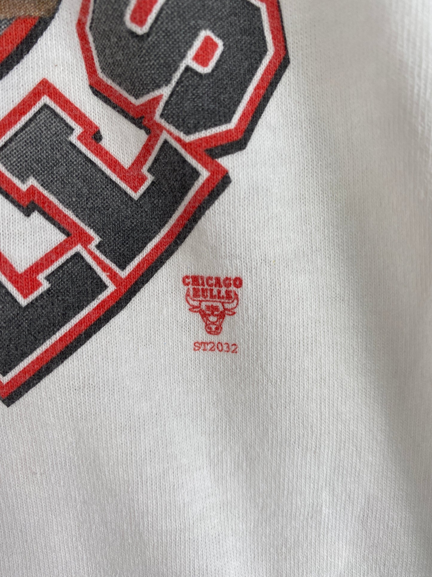 90's STARTER x CHICAGO BULLS Size XL Vintage NBA T-Shirt / E8544T