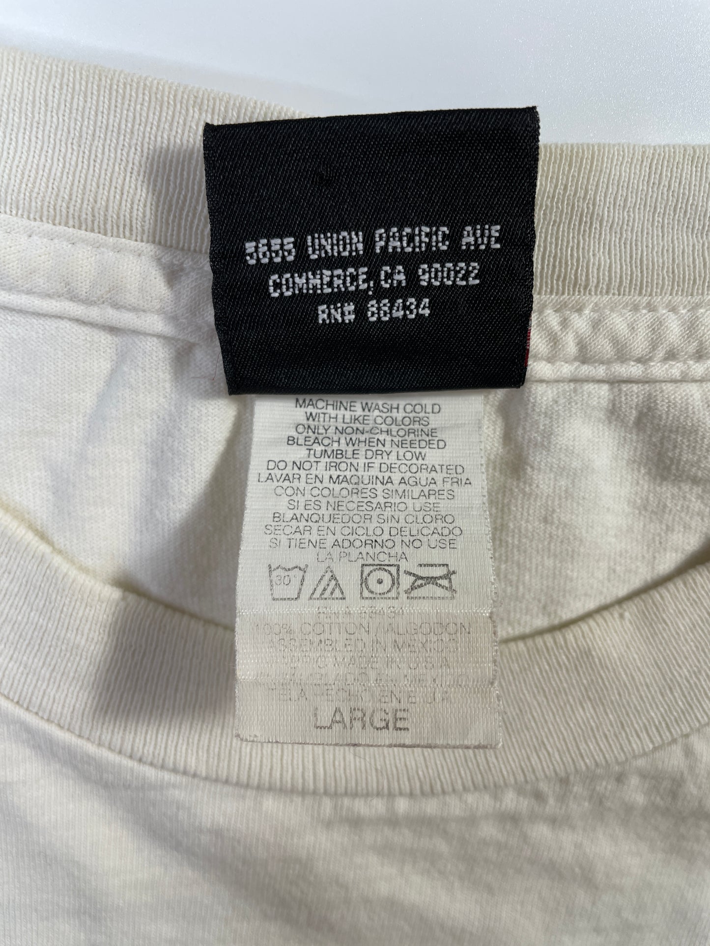 1997 TOOL Size L Vintage Music T-shirt / E8437T