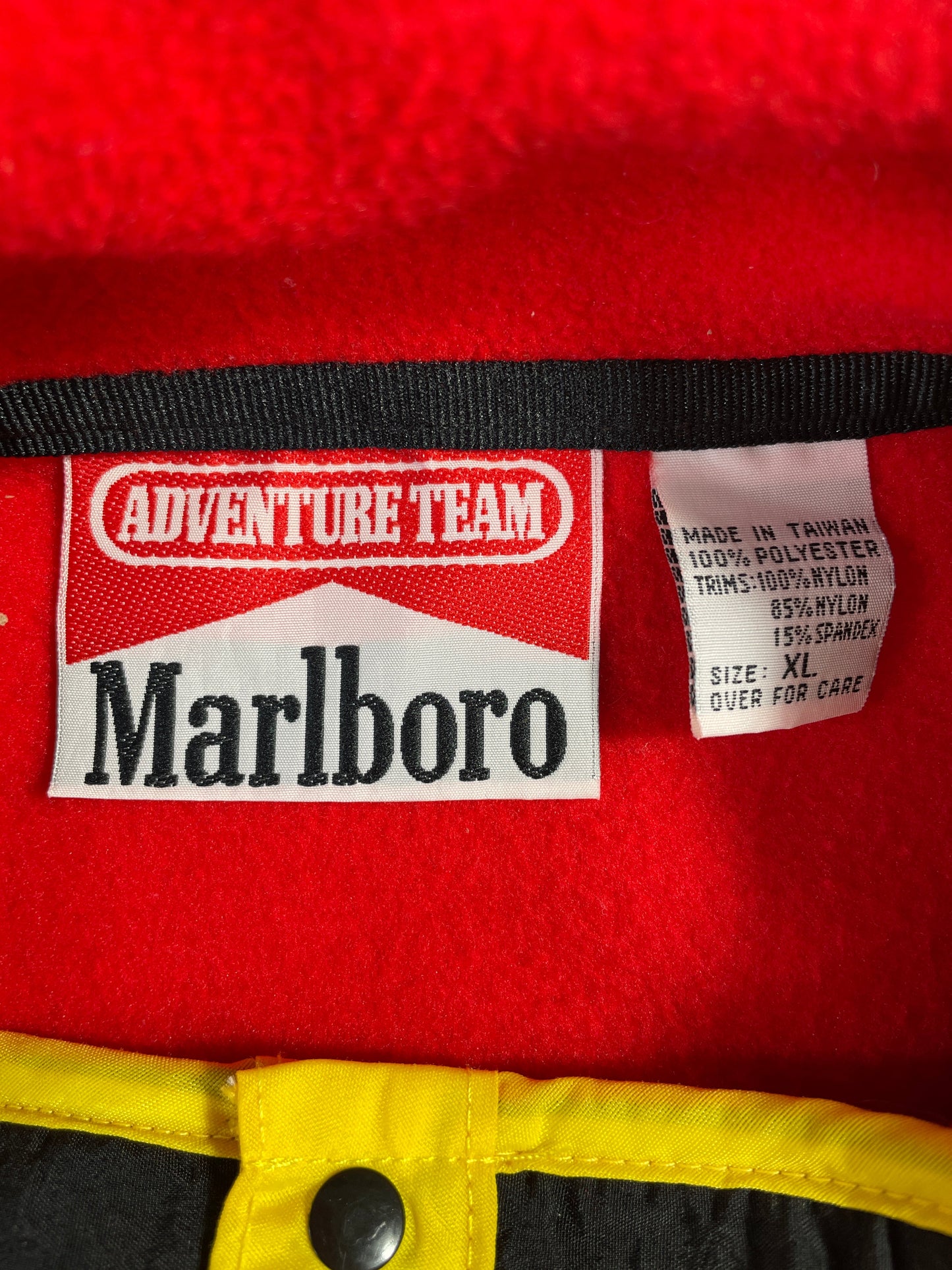 90’s MARLBORO Size XL Vintage Half Zip-up Fleece / G4279F