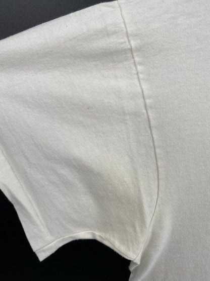 90's READ BETWEEN THE LINES Made in USA Size L Vintage T-shirt / E9248T