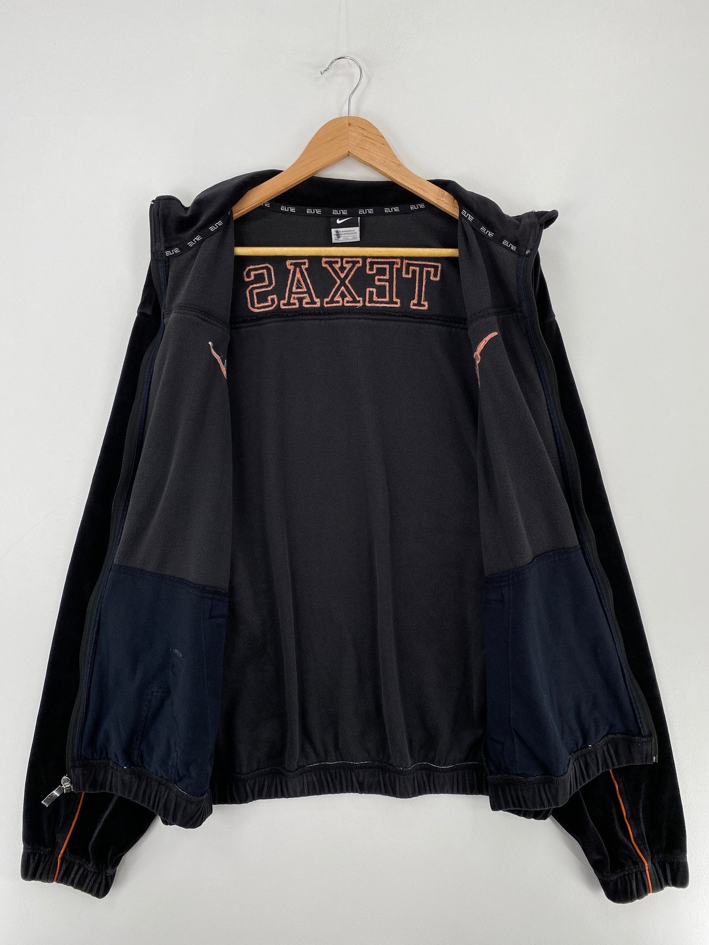 Vintage NIKE x UNIVERSITY OF TEXAS Size XXL Vintage College Zip Up Jacket / F9616J