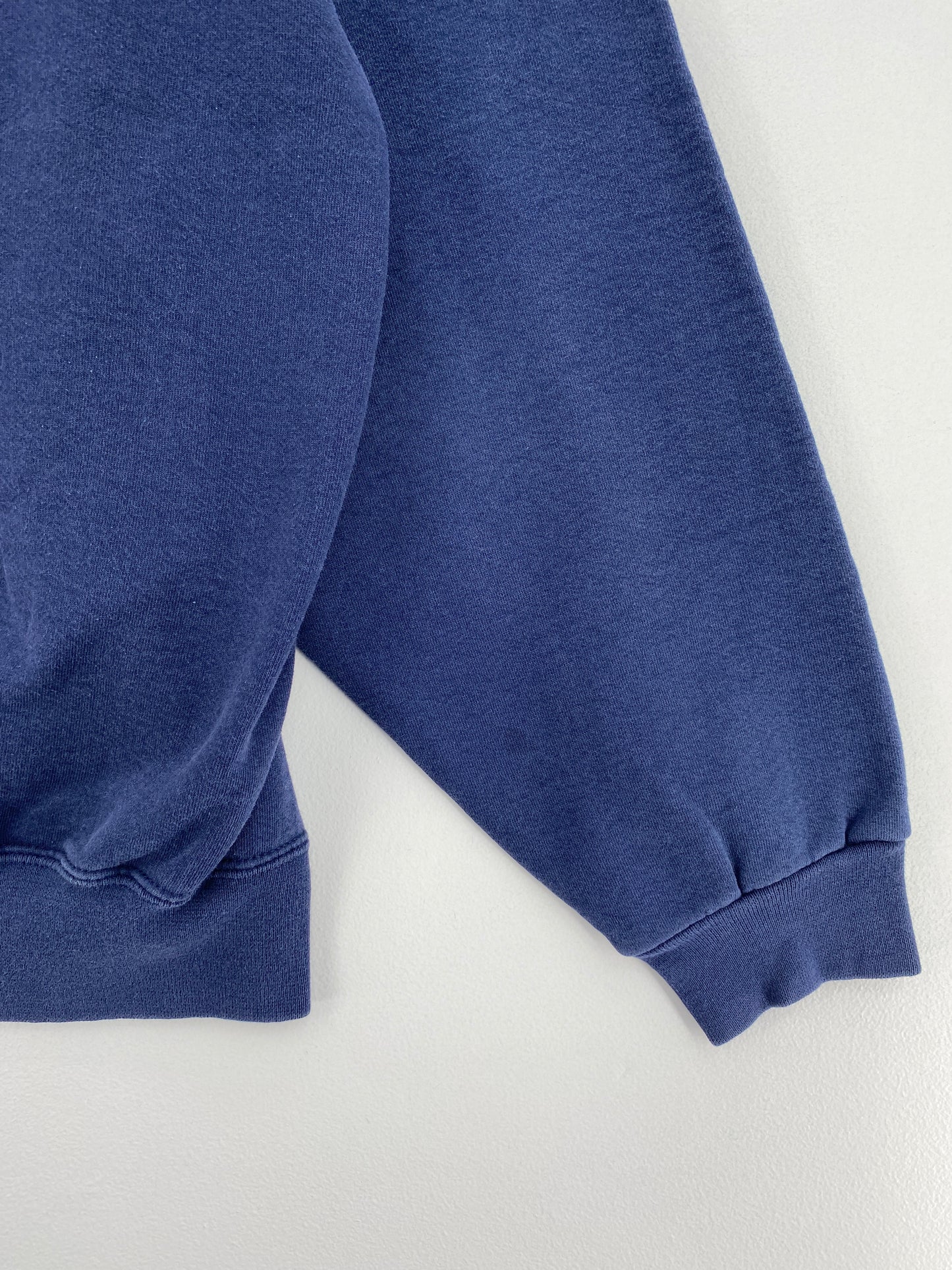 90's DISNEY WORLD Made in USA Size L Vintage Sweat-shirt / E9286S