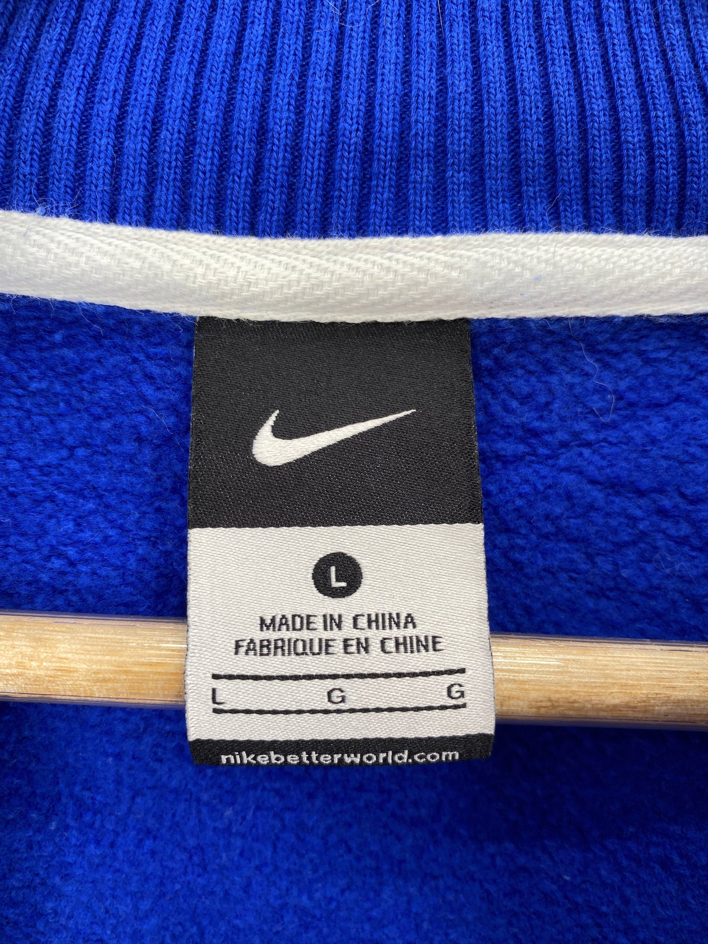 Vintage NIKE x UNIVERSITY OF KENTUCKY Size L Vintage College Half Zip Sweat-Shirt / F5639S