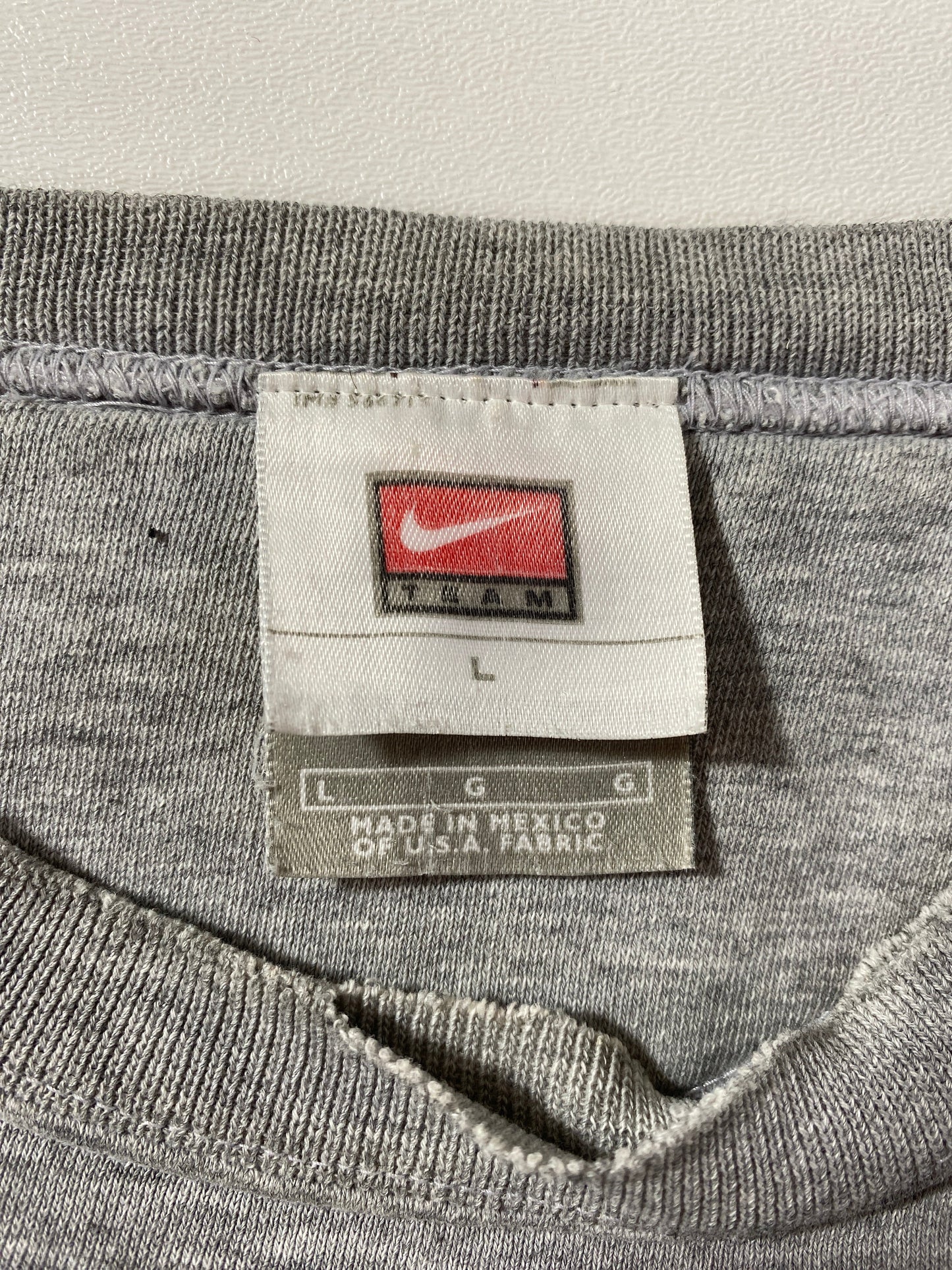 00’ NIKE MINI SWOOSH Size L Vintage Sweat-shirt / G6081S