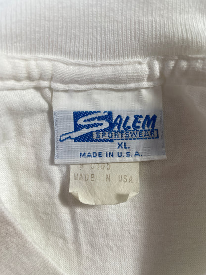 90's SALEM x BOSTON CELTICS Made in USA Size Approx.L Vintage NBA T-shirt / E8071T